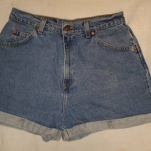 Levi Cuffed Blue Jean Shorts Waist Size 32"
